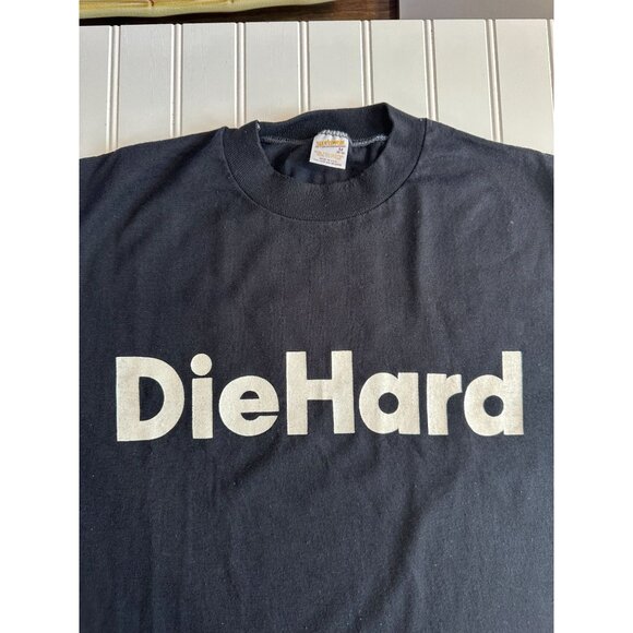 DieHard 25th Daytona 500 T-Shirt  Medium M  Sportswear  50% Polyester 50% Cotton - Picture 4 of 8